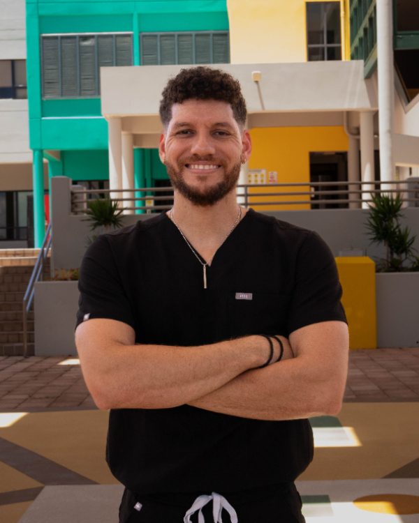 Julio O Diaz